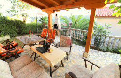 /c_images/thumb_3301404_1_6895531_haus_kaufen_in_lopar_paradiesstrand_rab_kroatien.jpg