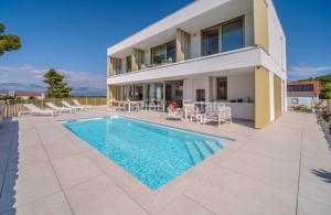 thumb_3376149_croatia-brac-villa-new-sea-view-pool-sale-101-.jpg