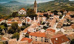 /c_images/thumb_3453725_1_1734433660_veduta_aerea_di_gallignana.jpg