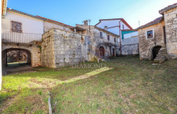 /c_images/thumb_3471950_1_1737452545_house-for-sale-central-istria-26.jpg