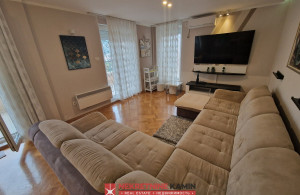thumb_3548281_ds-stan-u-budvi-kamin-agencija_13.jpg